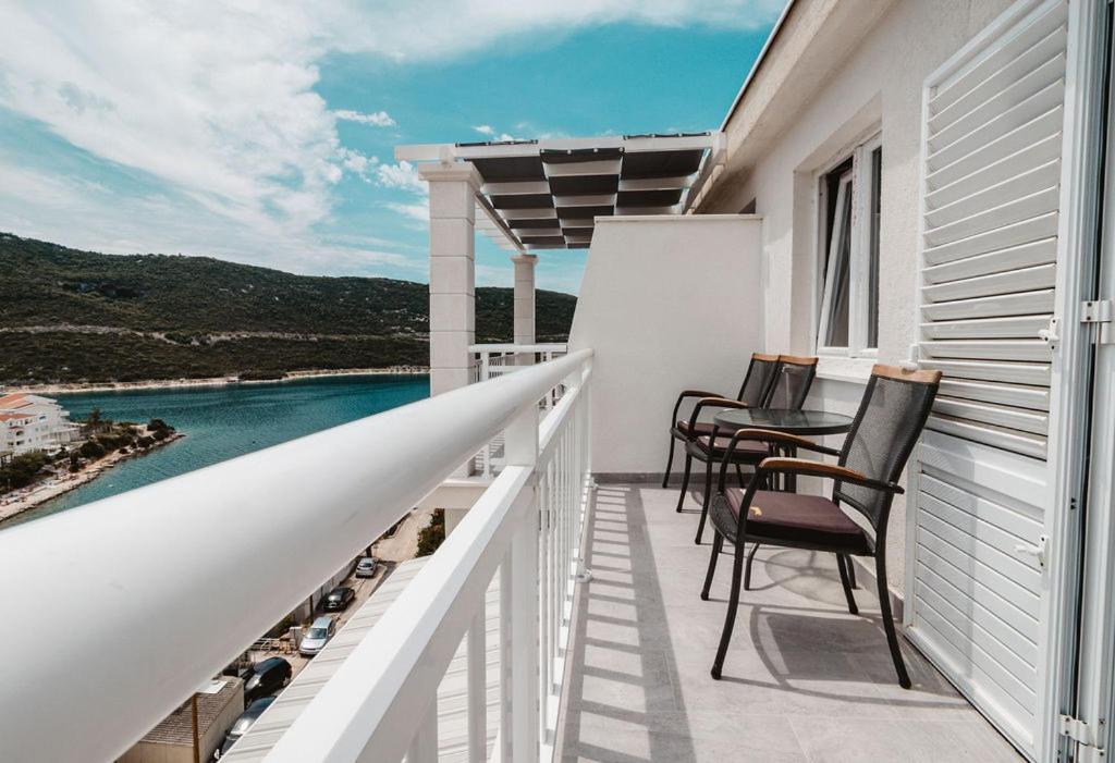 Villa Tiha Luka Неум Экстерьер фото